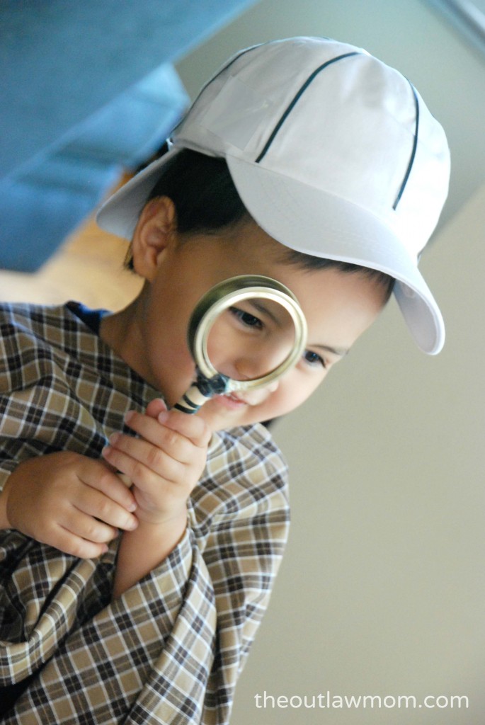 DIY Detective Costume